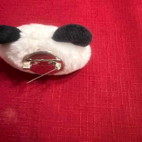 Panda brooch - Black and White - Picture 3 of 4